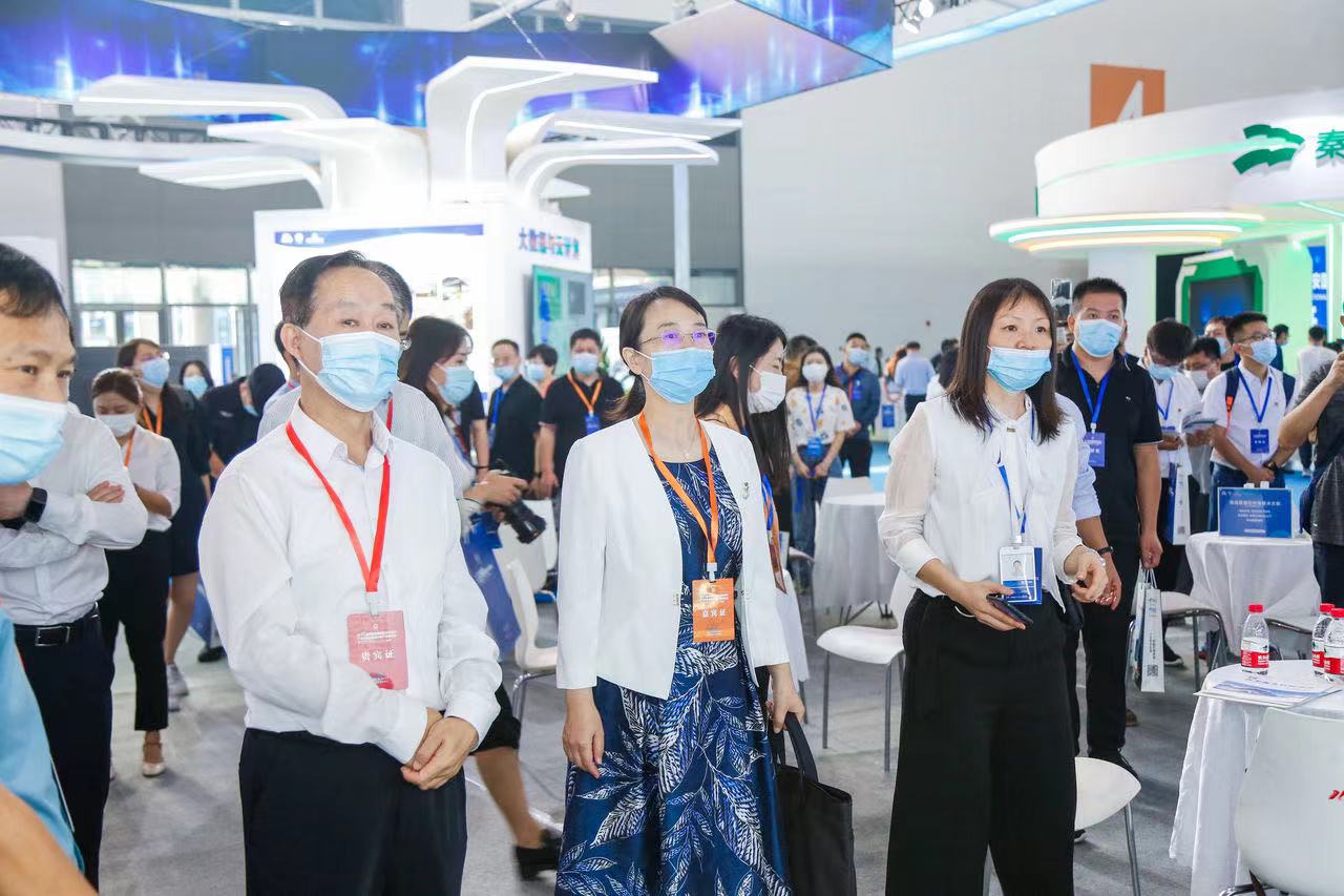 e364ab2059bcd4358d7d74496287ebc.jpg e364ab2059bcd4358d7d74496287ebc.jpg