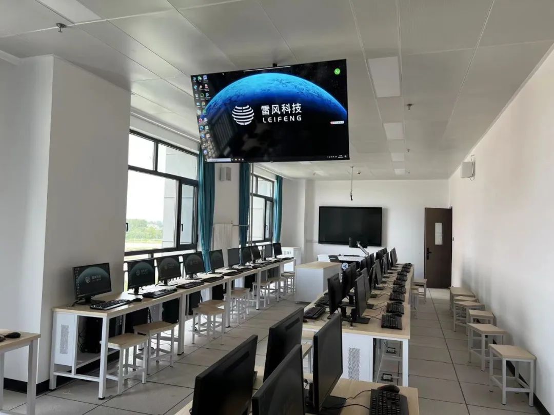 061672973594797298.jpg 061672973594797298.jpg